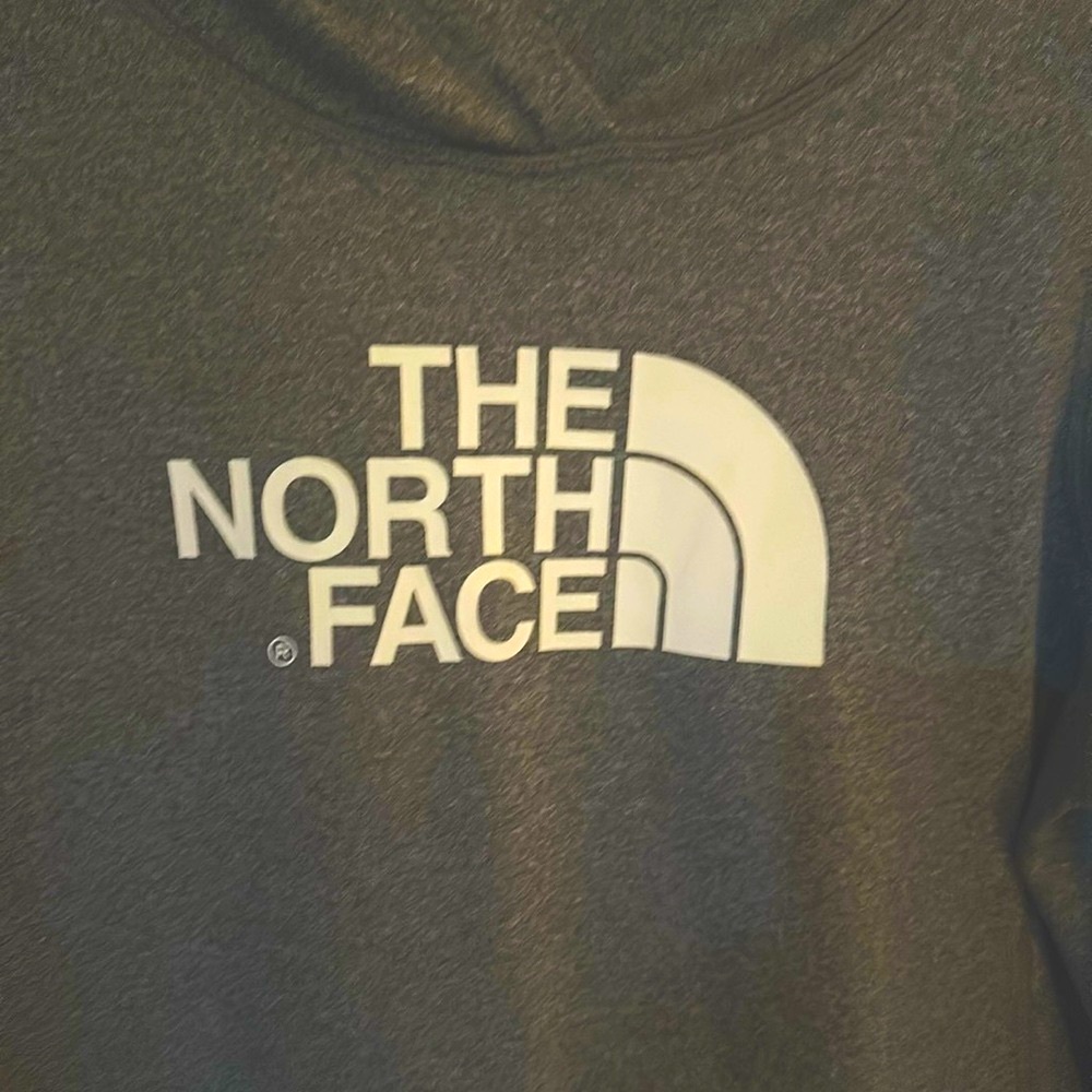 SOLD The North Face Hoodie Size XL